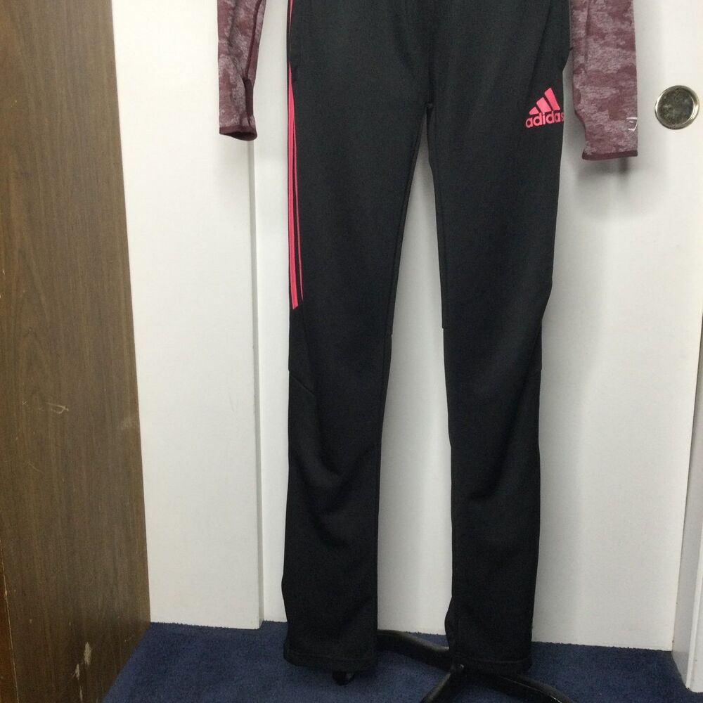 Adidas pants - Picture 2 of 10